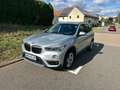 BMW X1 Baureihe X1 sDrive 18 d Advantage Automatik Silber - thumbnail 1