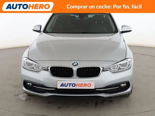 BMW 3 Series view 9
