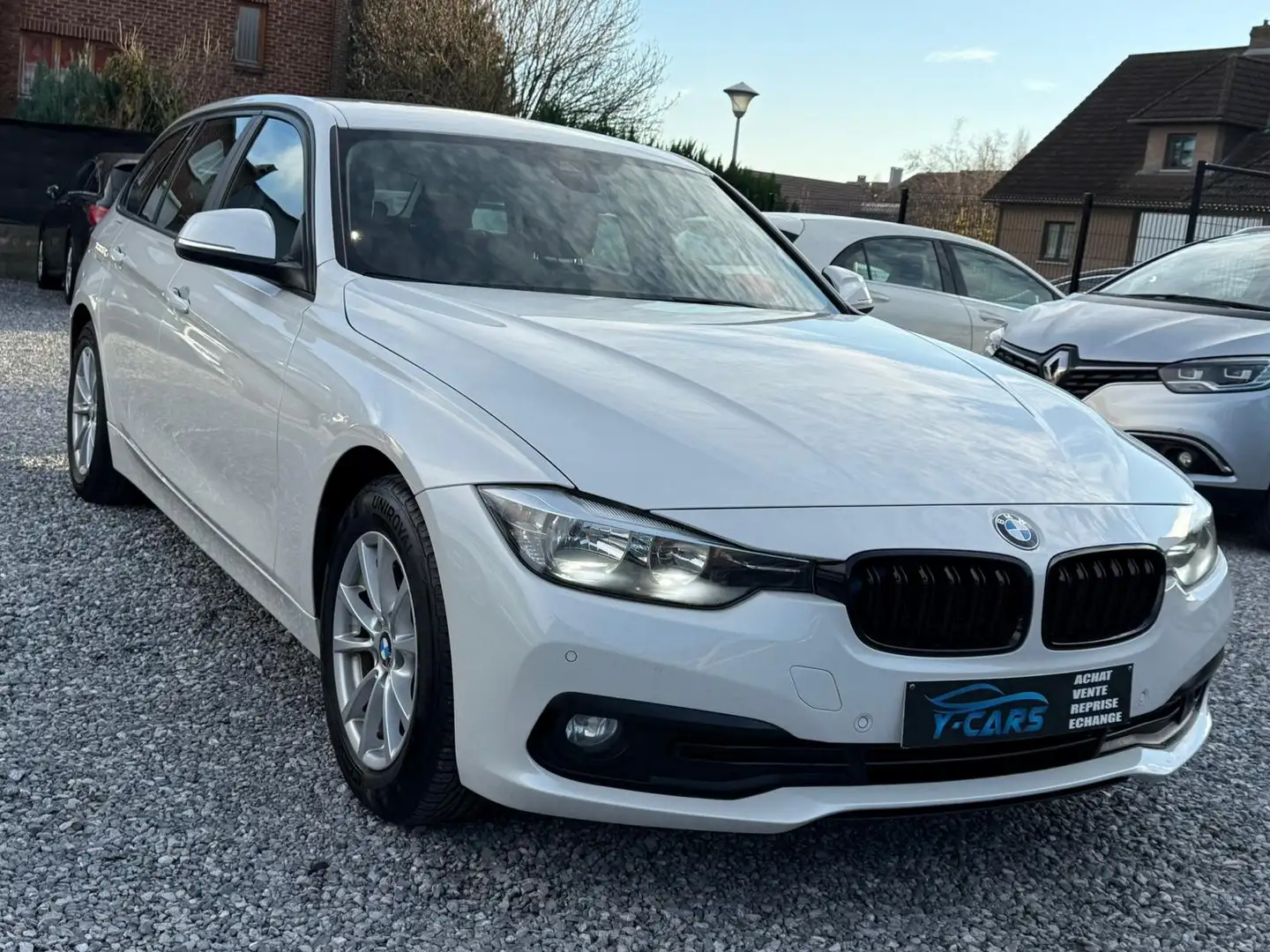 BMW 318 D TOURING //BOÎTE AUTO//FACE LIFT Blanc - 1