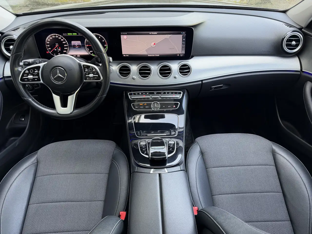 Mercedes-Benz E-Class de Avantgarde LED Pano Distronic Rü-Kamera, миниатюра 16