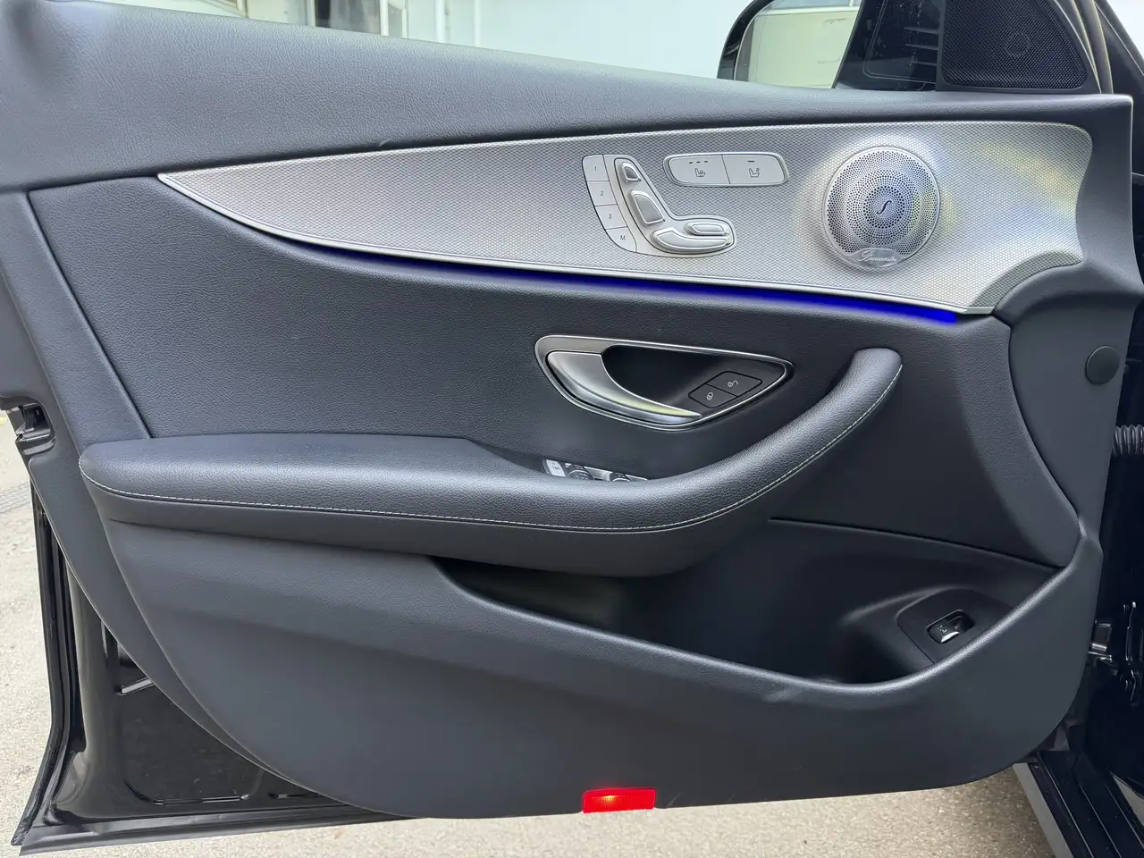 Mercedes-Benz E-Class de Avantgarde LED Pano Distronic Rü-Kamera, миниатюра 11