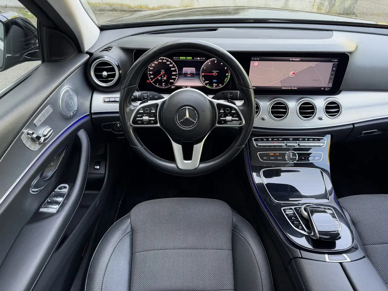 Mercedes-Benz E-Class de Avantgarde LED Pano Distronic Rü-Kamera, миниатюра 17