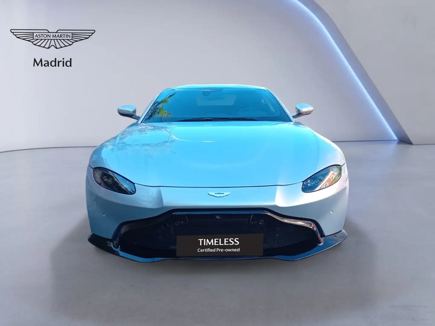 Aston Martin Vantage 4.0 V8 - 2