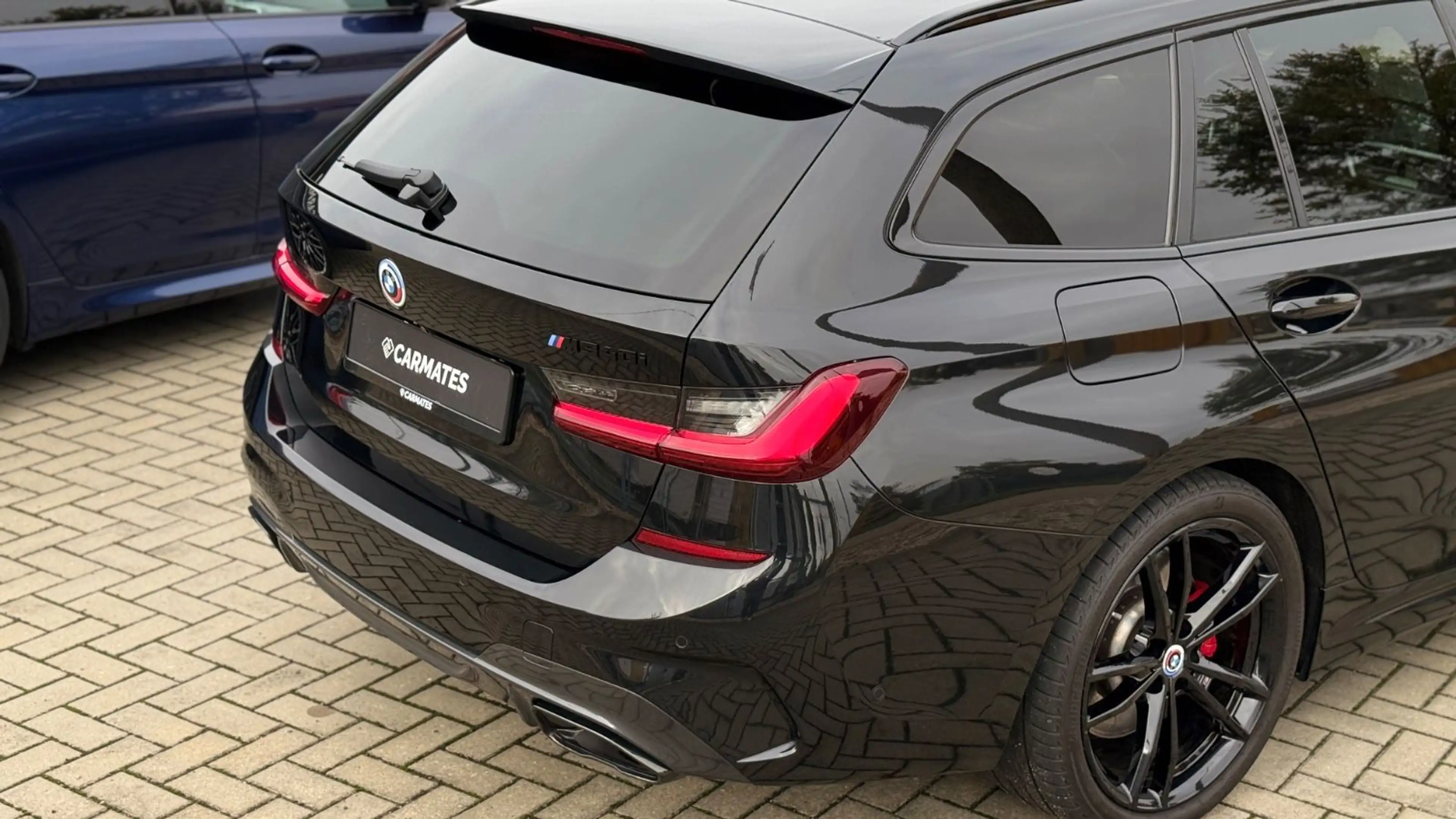 BMW 340 Touring xDrive Laser 360° H&K StHzg AHK — photo 11