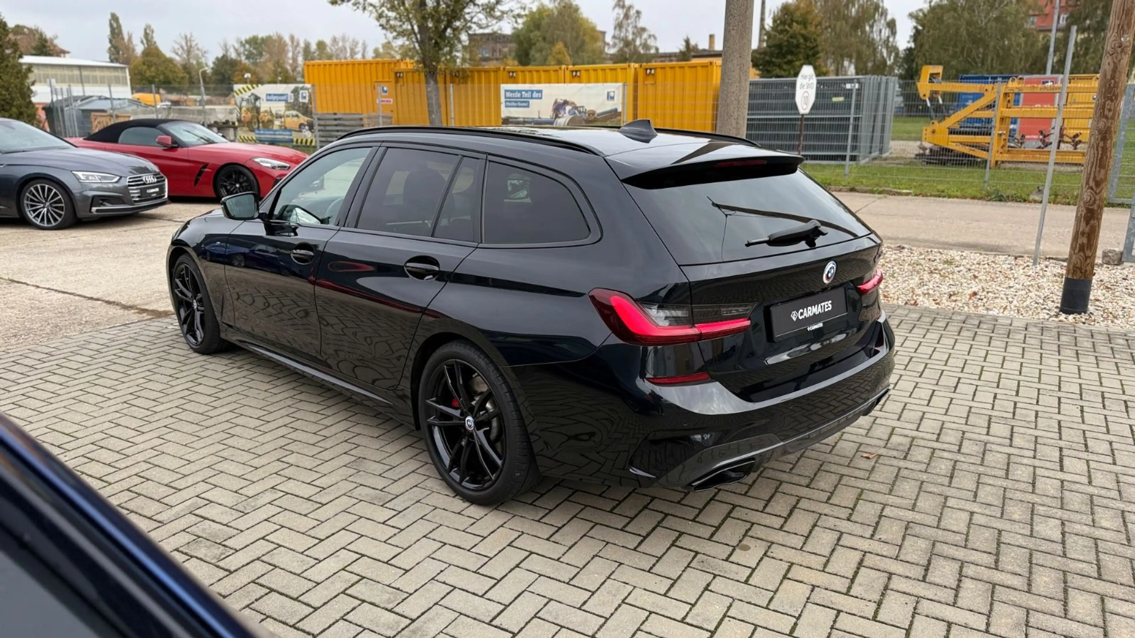 BMW 340 Touring xDrive Laser 360° H&K StHzg AHK — photo 8
