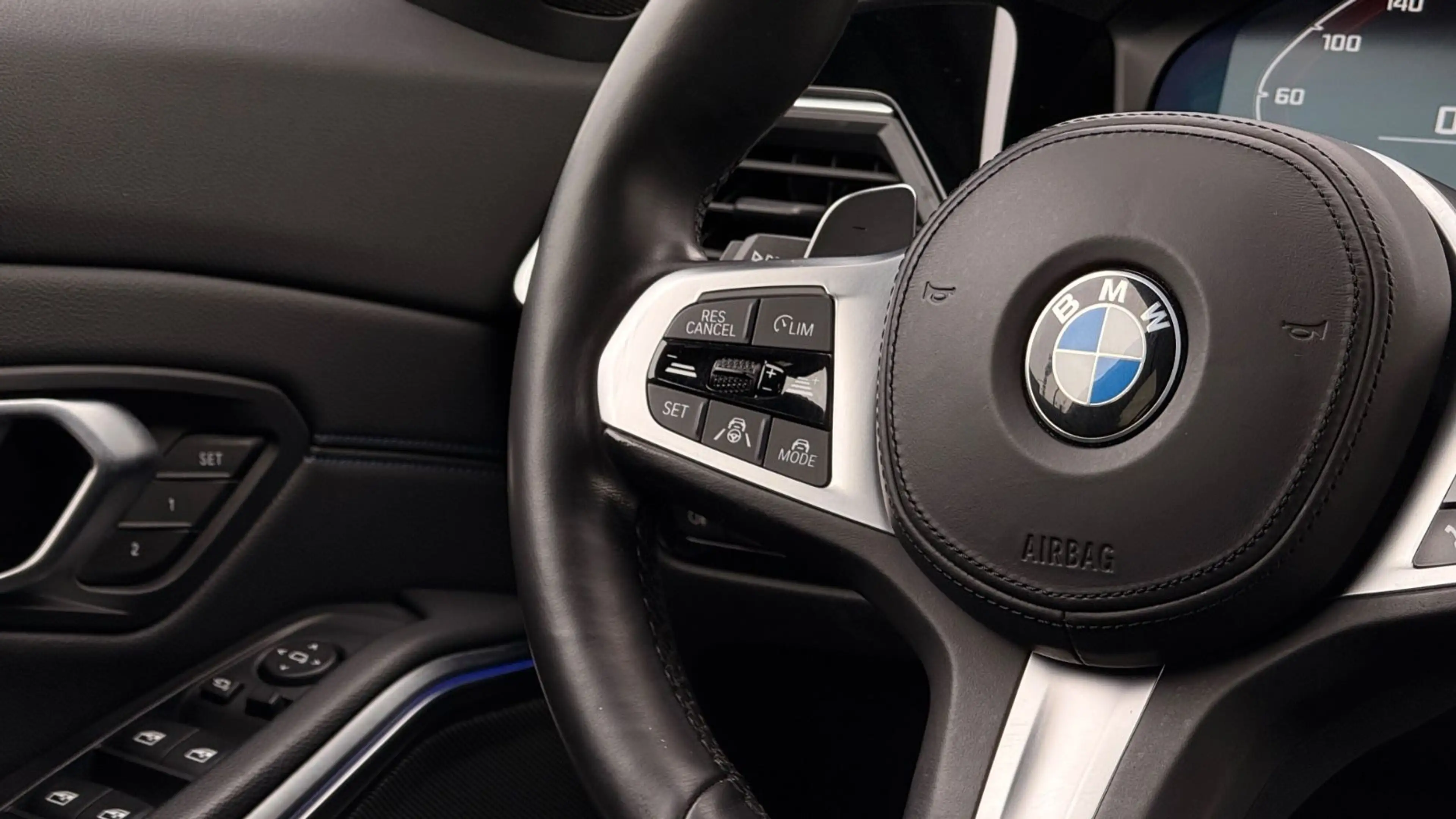 BMW 340 Touring xDrive Laser 360° H&K StHzg AHK — photo 22