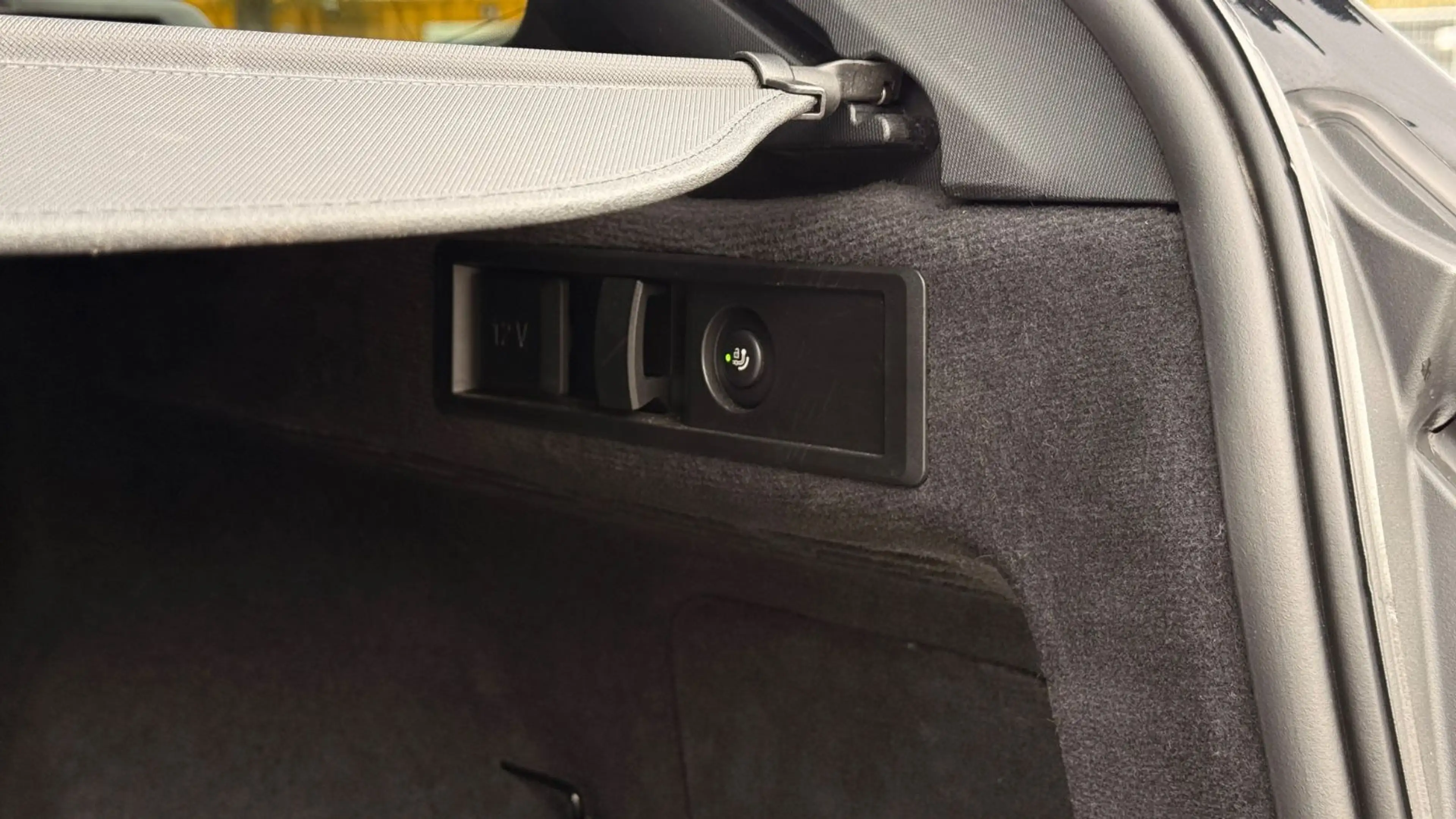 BMW 340 Touring xDrive Laser 360° H&K StHzg AHK — photo 14