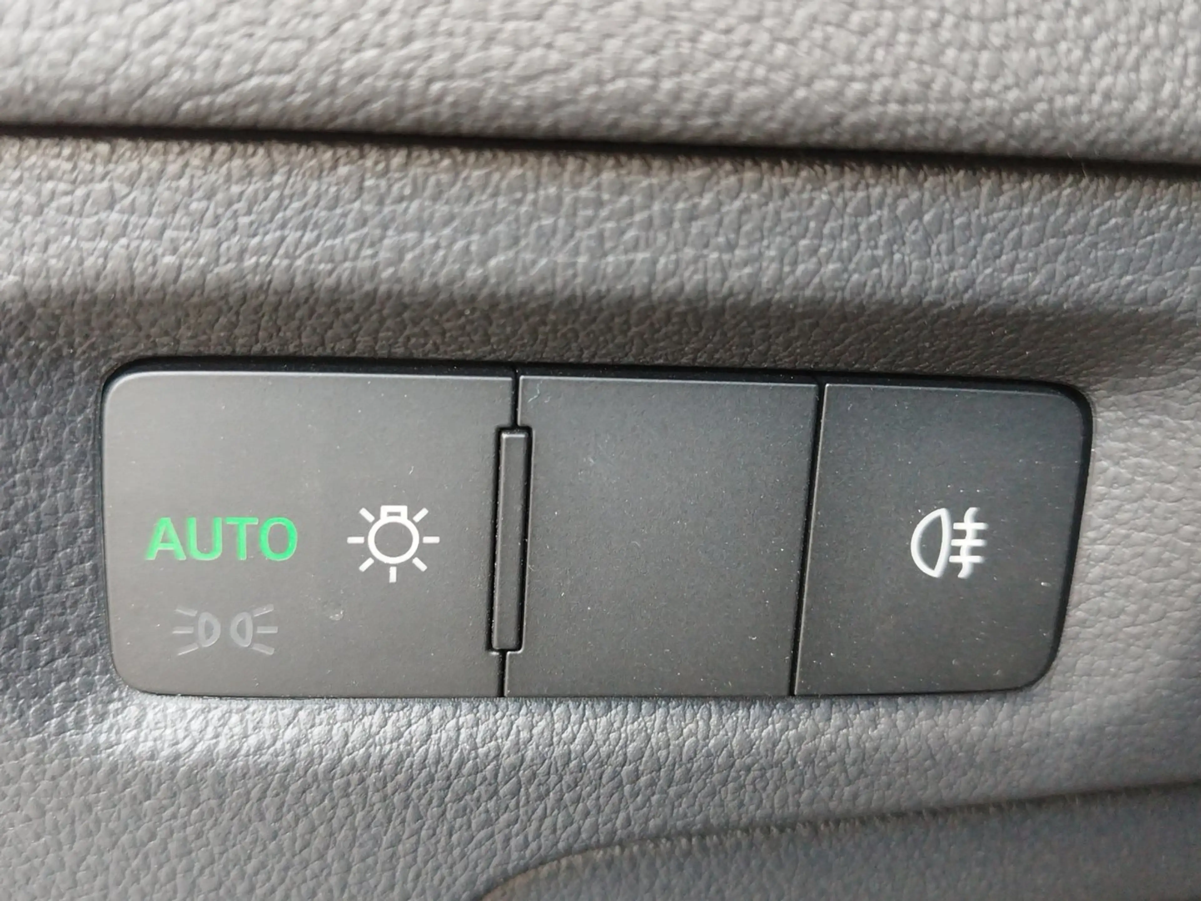 Skoda Octavia Selection TDI DSG — photo 10