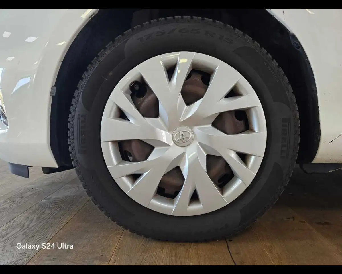 Toyota Yaris — photo 5 sur 16