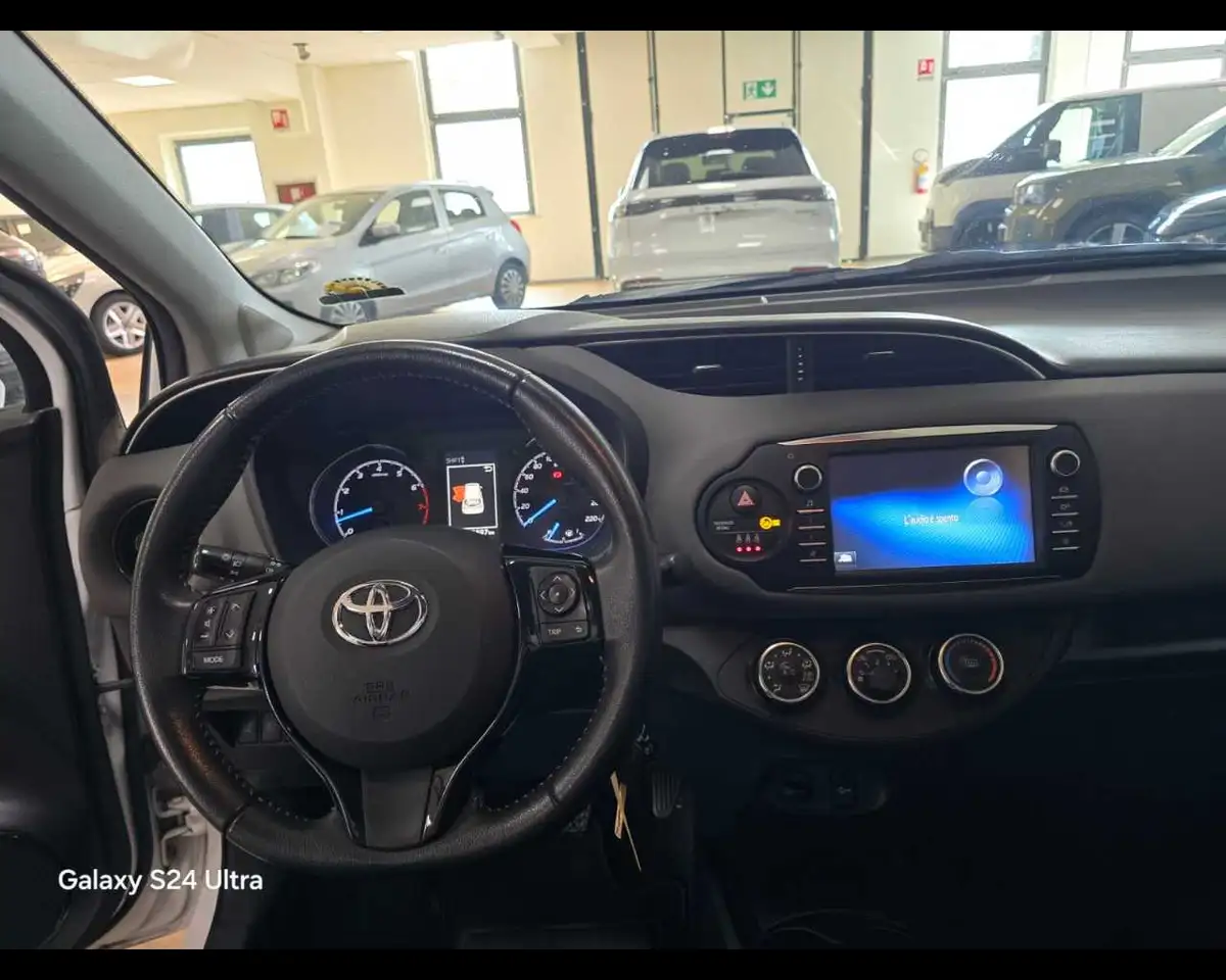 Toyota Yaris — photo 7 sur 16