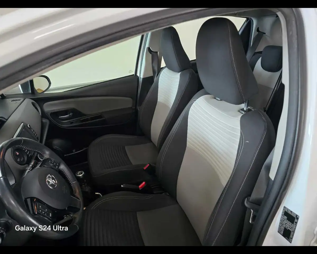 Toyota Yaris — photo 10 sur 16