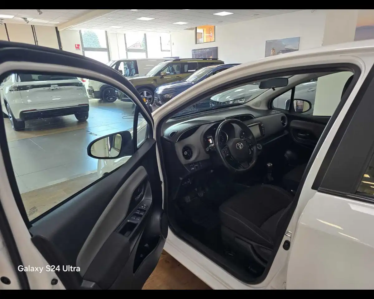 Toyota Yaris — photo 6 sur 16