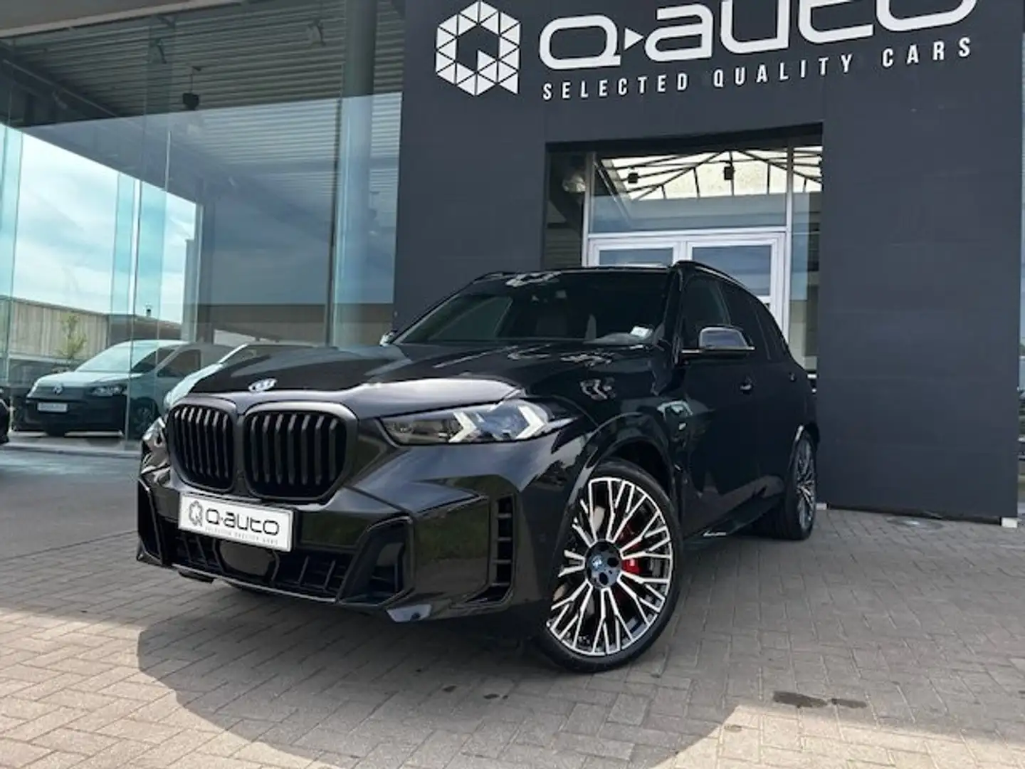 BMW X5 xDrive50e M Sport Pro PHEV / HUD / Pano / Trekhaak Noir - 1