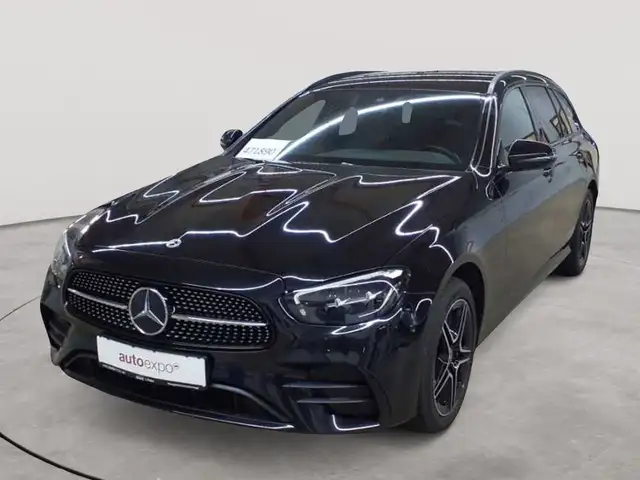 Mercedes-Benz E-Class view 2