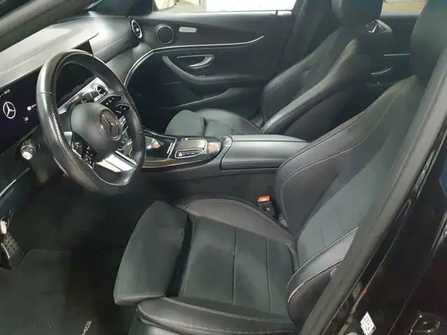 Mercedes-Benz E-Class view 7