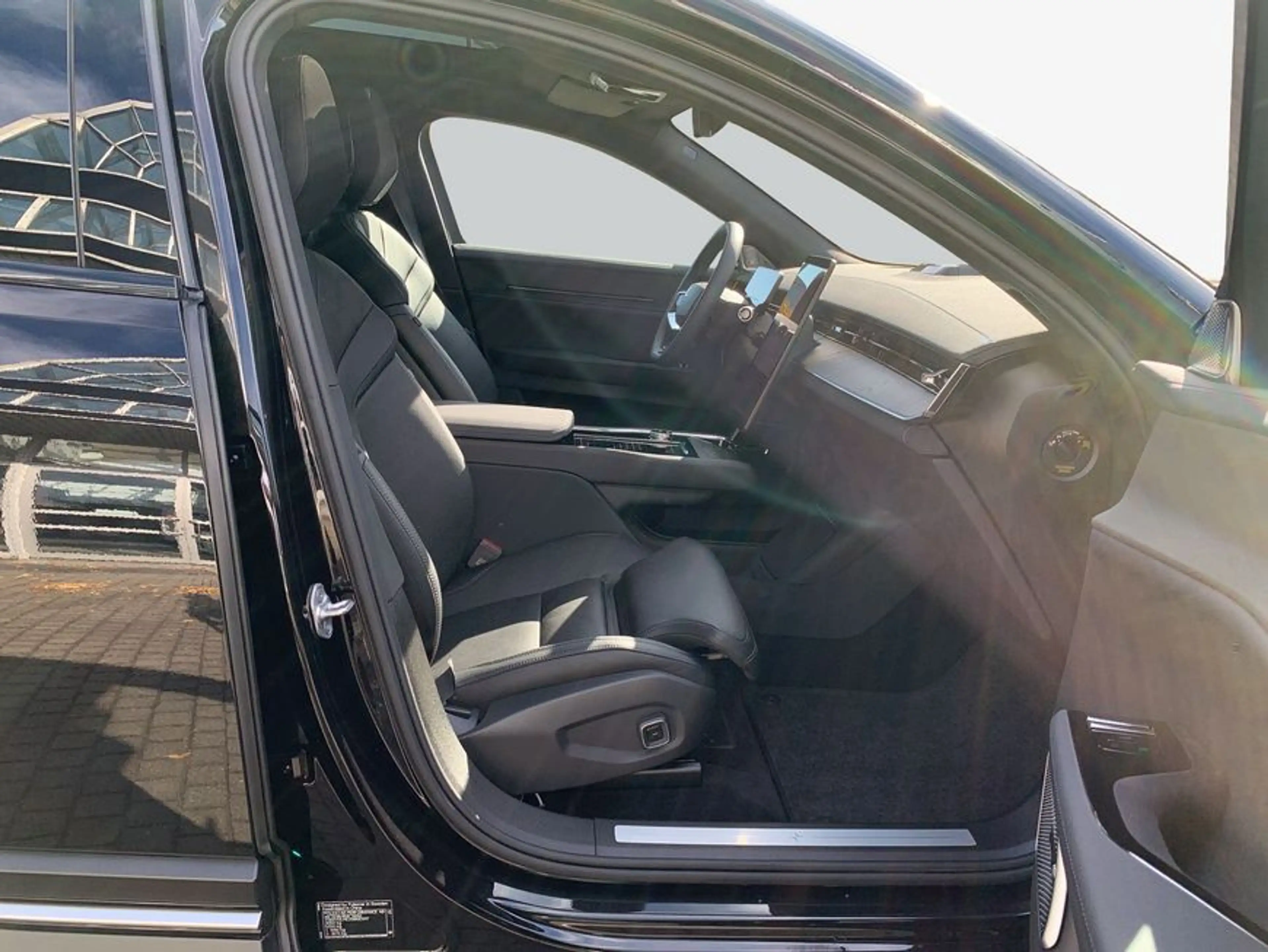 Polestar 3 Long range Dual motor Pilot and Plus pack — photo 13