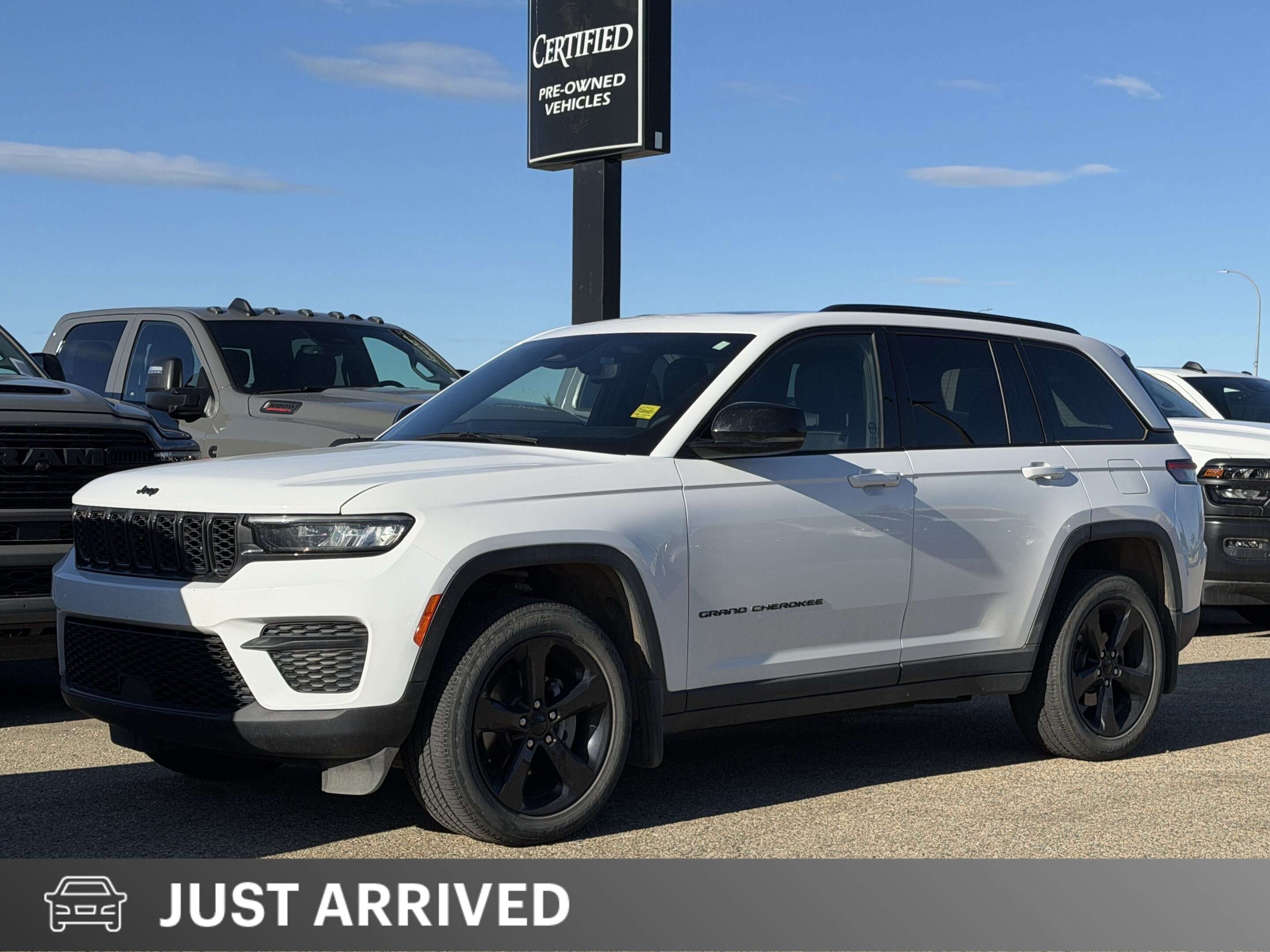 2023 Jeep Grand Cherokee Altitude