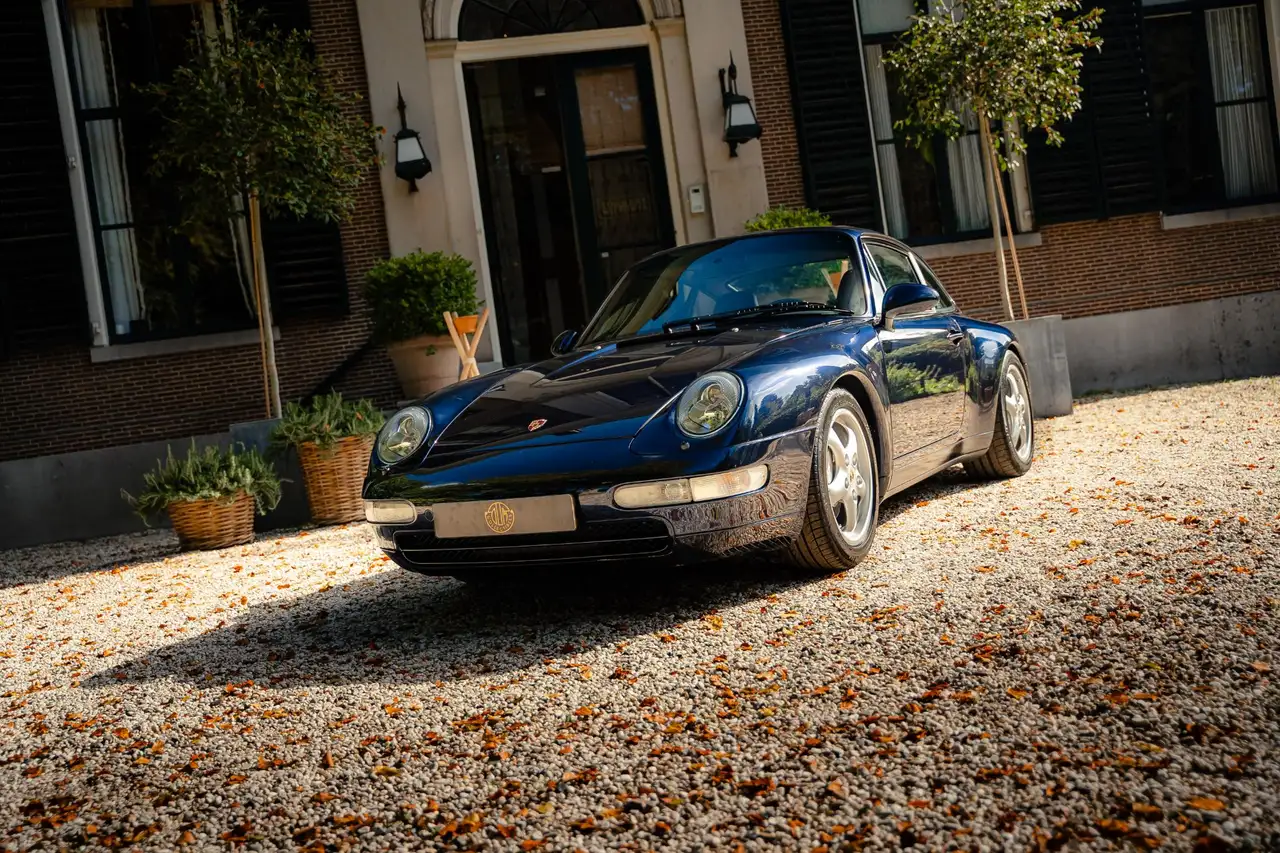 Porsche 911 3.6 Carrera 4 Coupé, foto 2