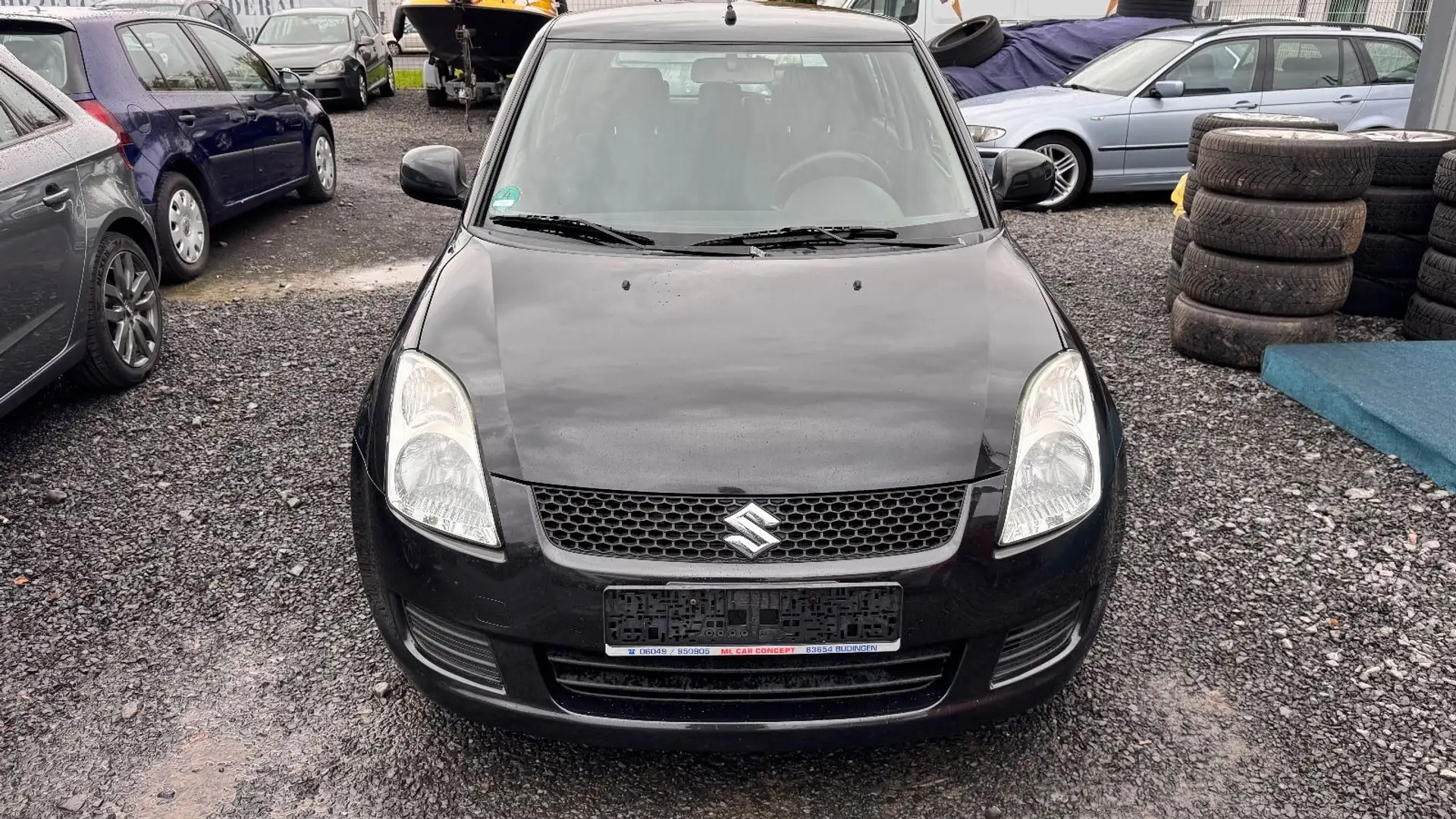 Suzuki Swift Lim. Club Schwarz - 2