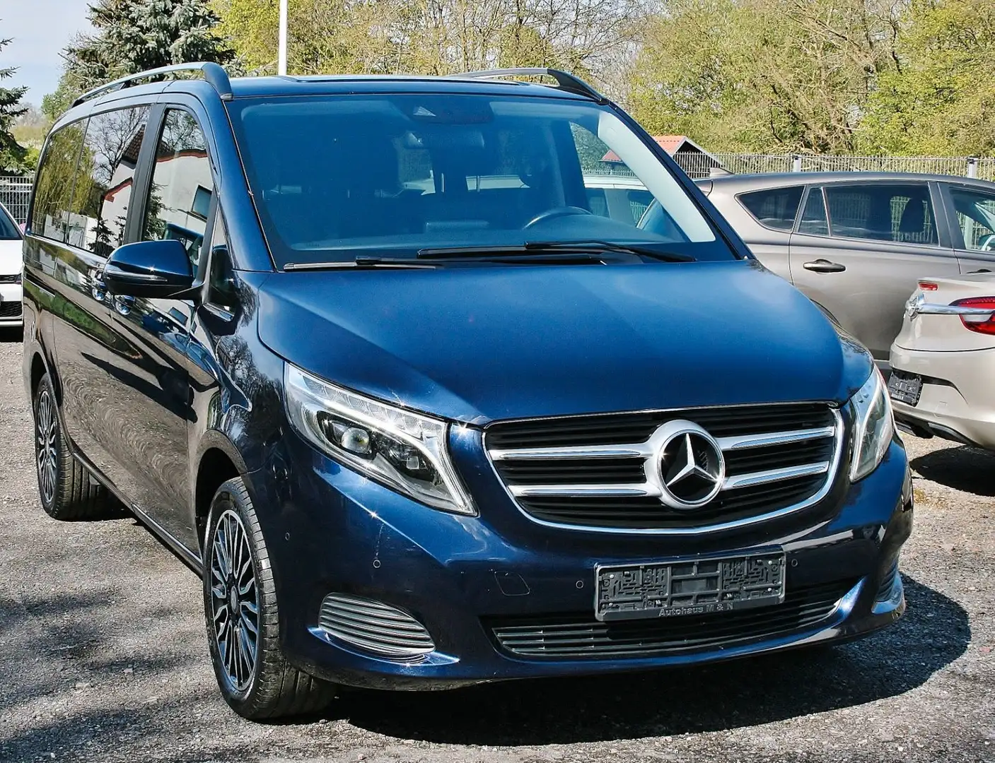 Mercedes-Benz V 250 CDI EDITION lang+LED+Navi+Leder+HZ+Totw+SH plava - 1