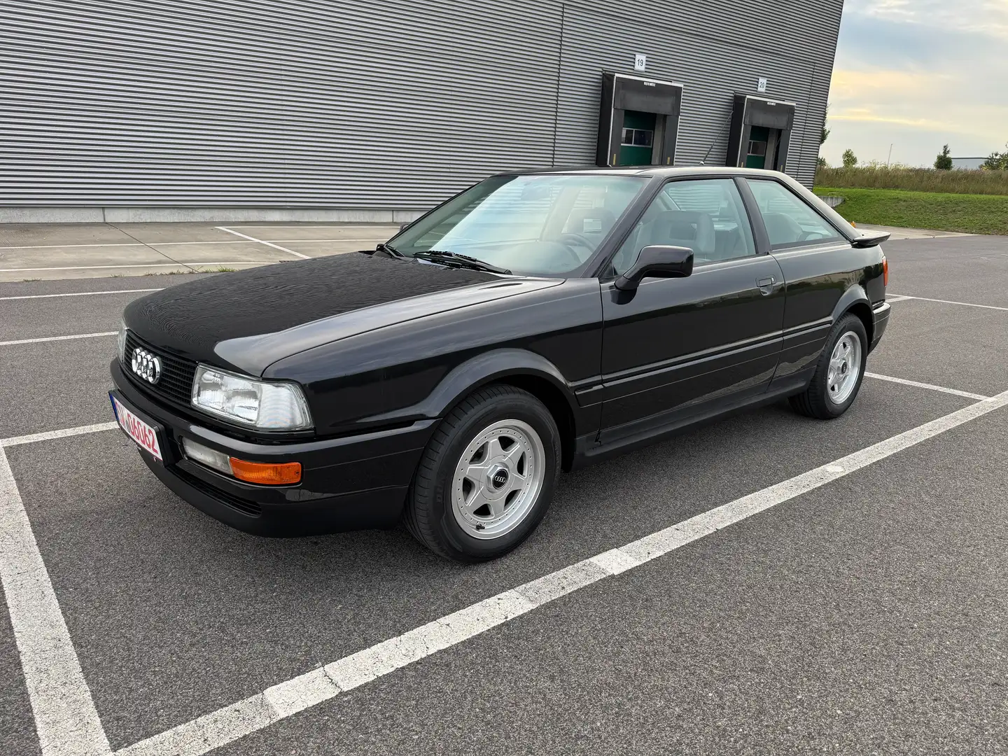 Audi Coupe Coupe 2.3 E Schwarz - 1