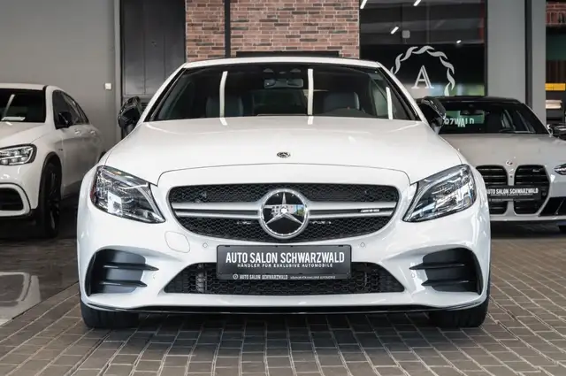 Mercedes-Benz C Class view 5