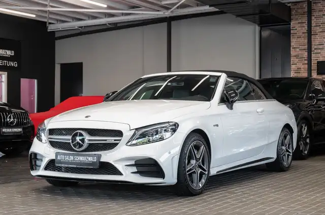 Mercedes-Benz C Class view 2