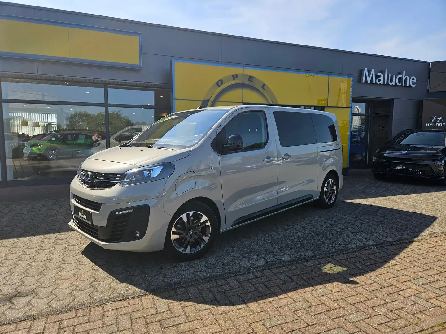 Opel Zafira Life Zafira-e Life 75kWh Tourer L2+7-Sitzer+OBC+ Grau - 2