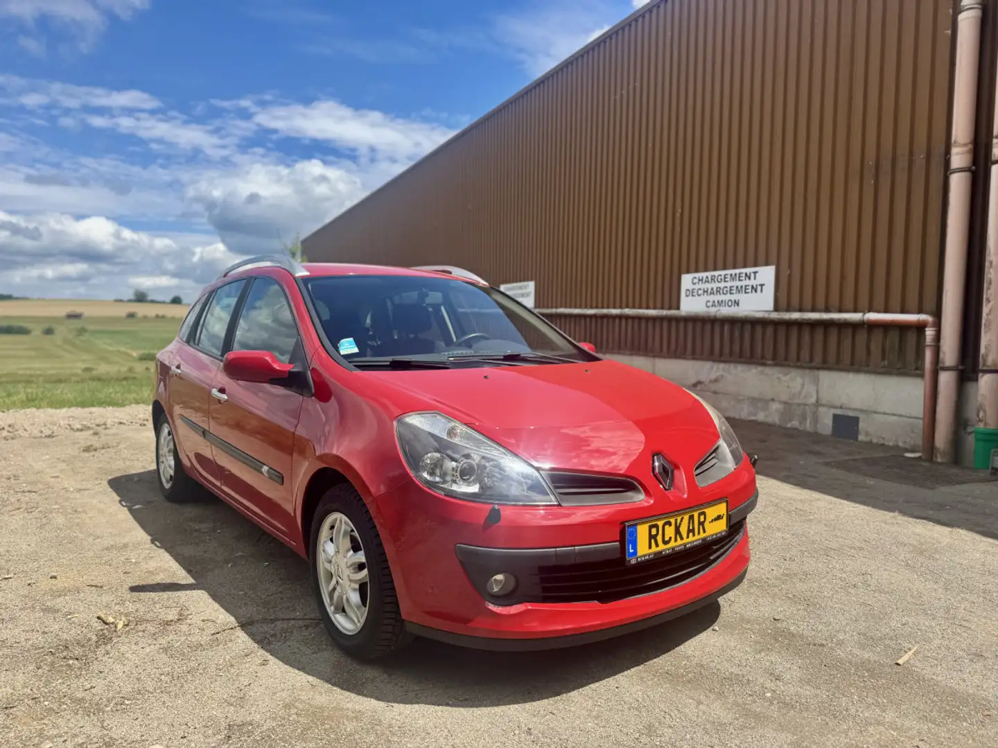 Renault Clio Break 1.5dci 85ch *Garantie 12 mois* Rouge - 1