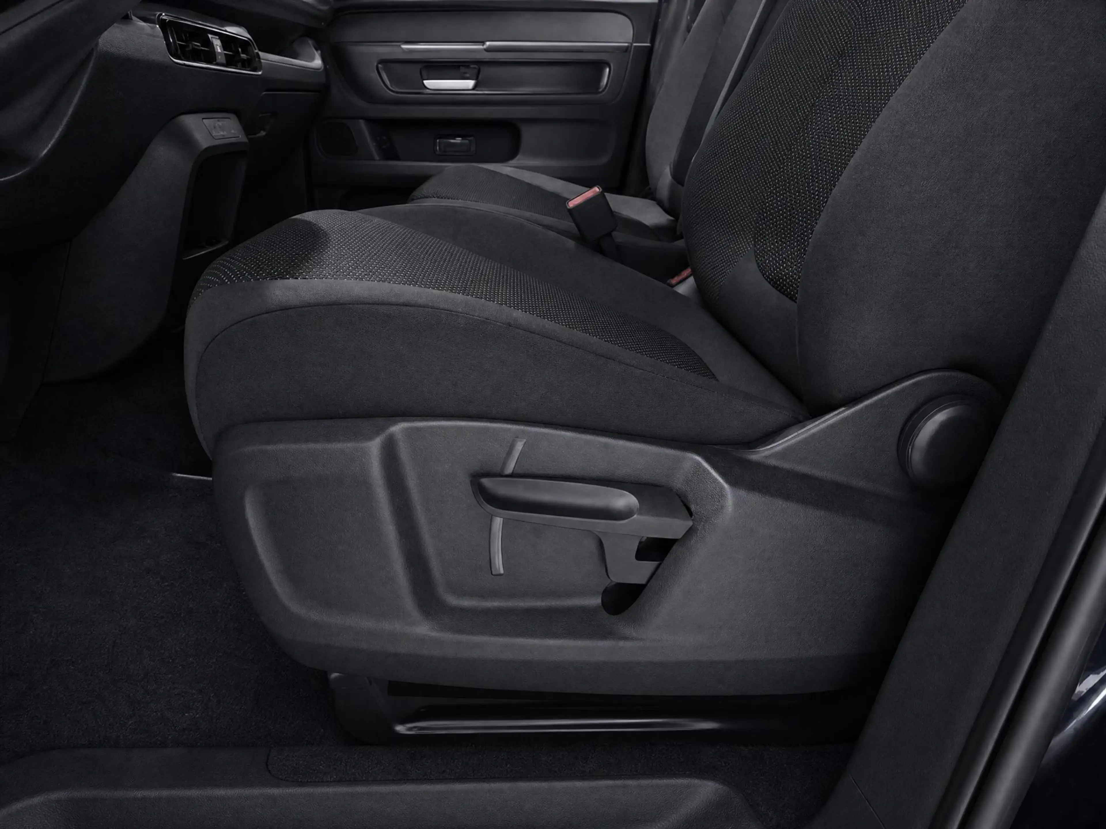 Volkswagen ID. Buzz Cargo Bedrijfswagens Bulli Edition 79kWh 340pk 4Motion 7 — photo 10