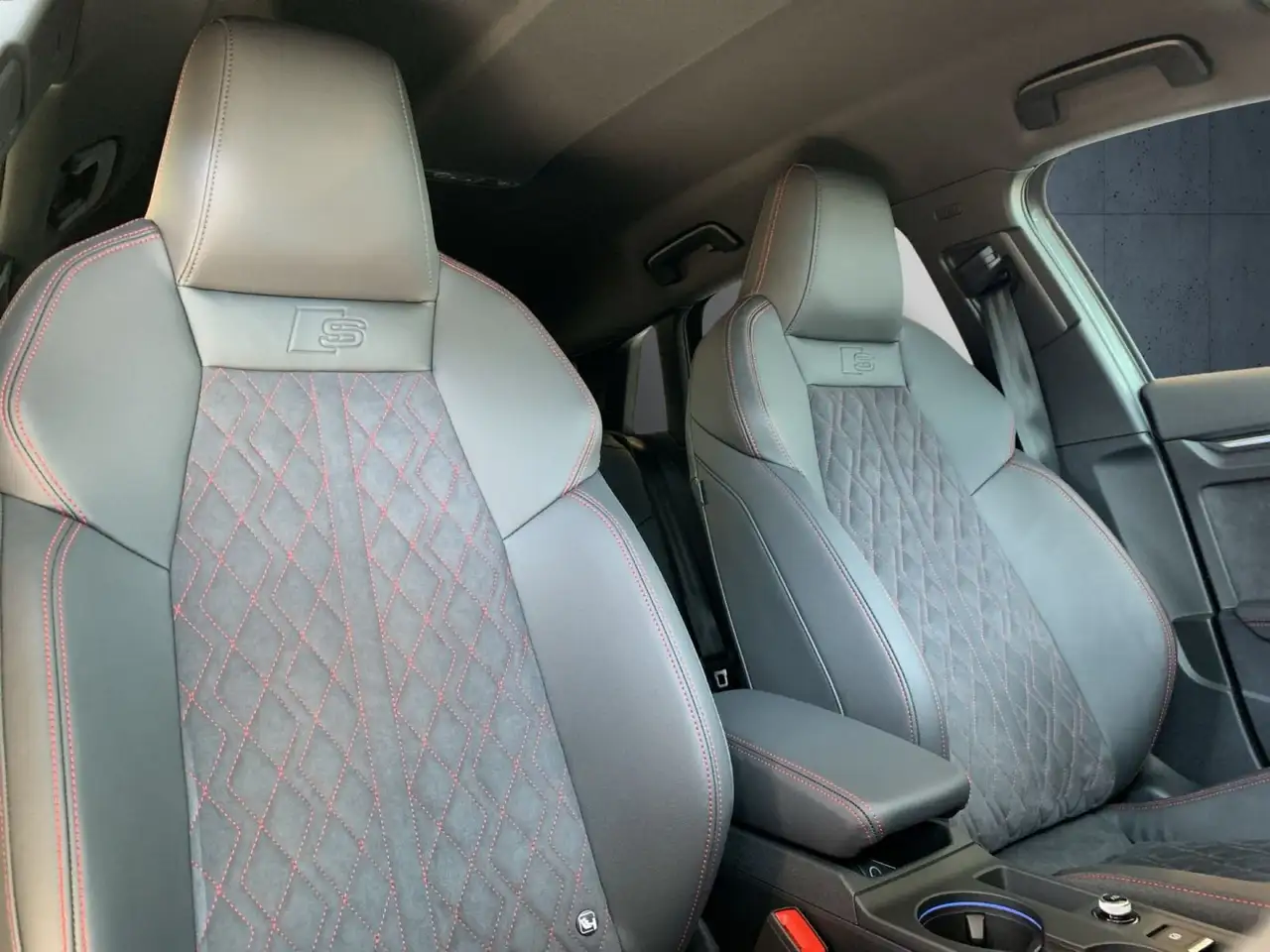 Audi S3 TFSI 245 kW S tronic 16