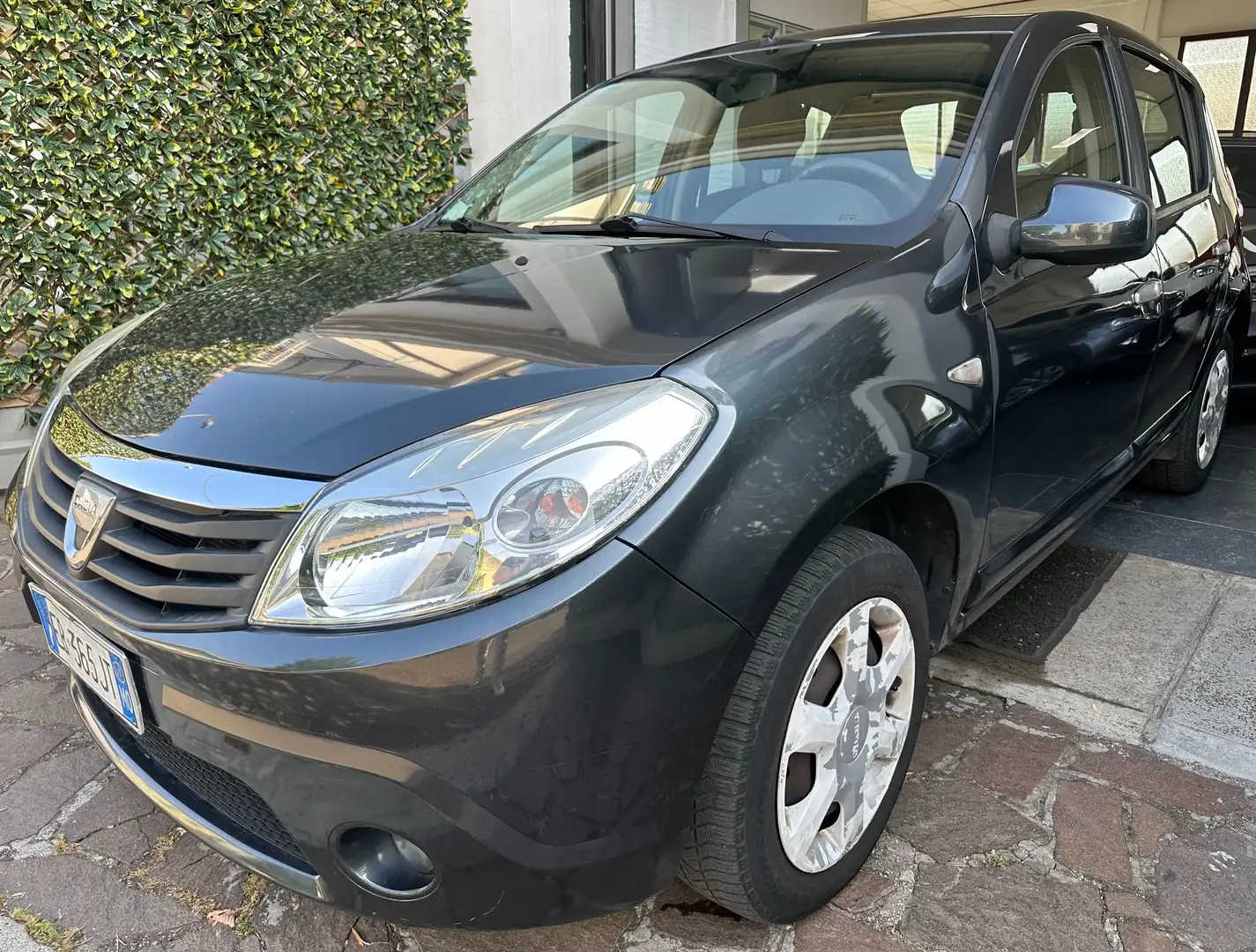 Dacia Sandero Sandero 1.4 8v GPL SCADENZA 11/2031 Grigio - 1