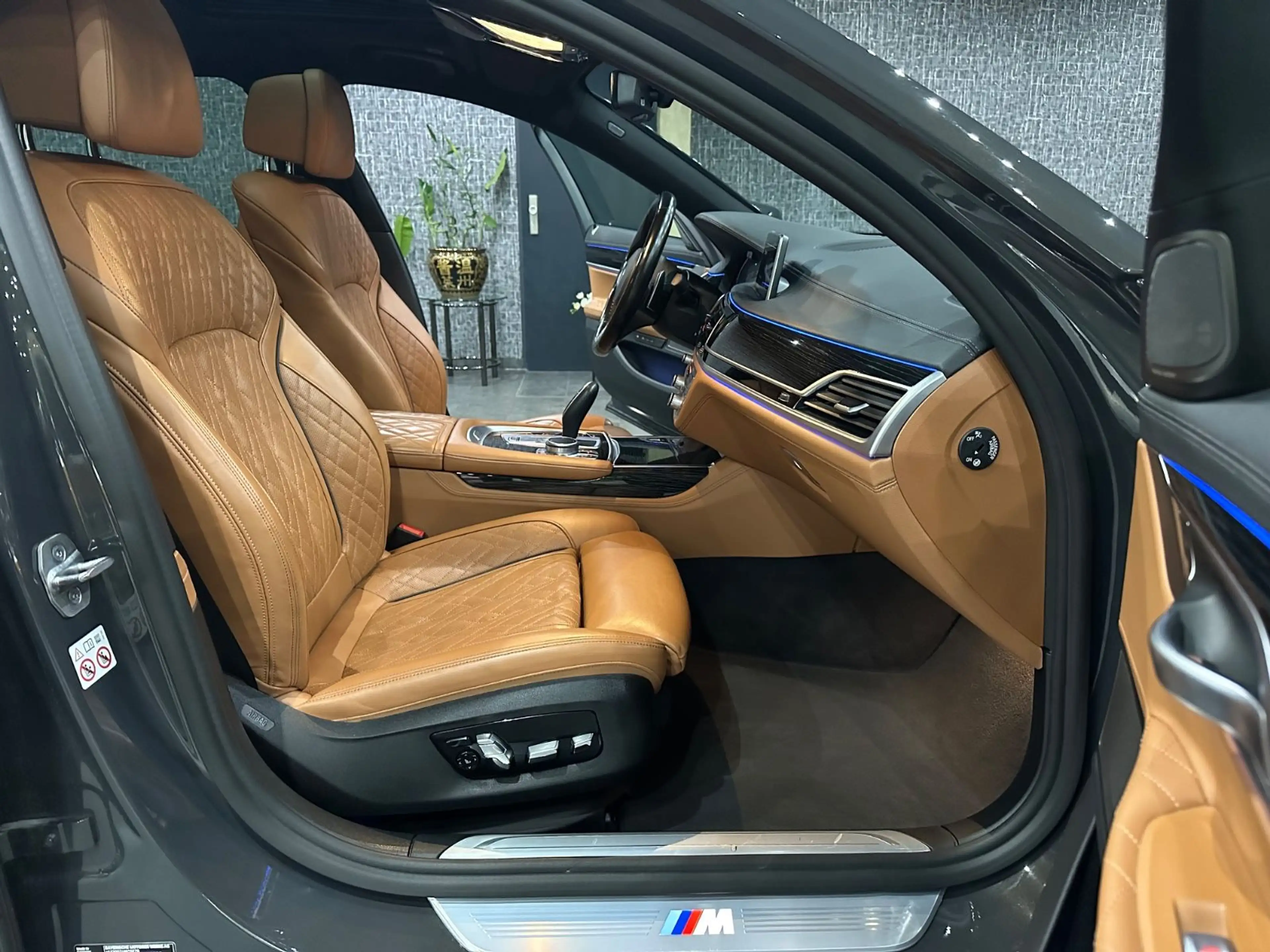 BMW 730 d xDrive M Sport /Soft-Close / GSD / H&K /1H — photo 7