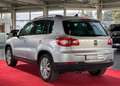 Volkswagen Tiguan 2,0 TDI Team 4Motion NAVI PDC AHK Argent - thumbnail 5