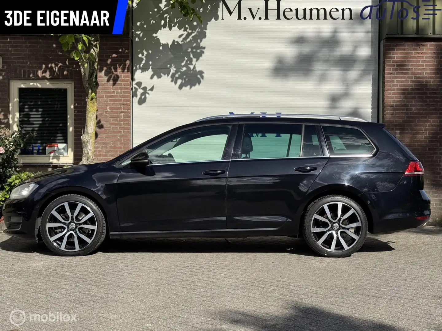 Volkswagen Golf Variant 2.0 TDI Highline Pano Adaptive Keyless Camera Schwarz - 2