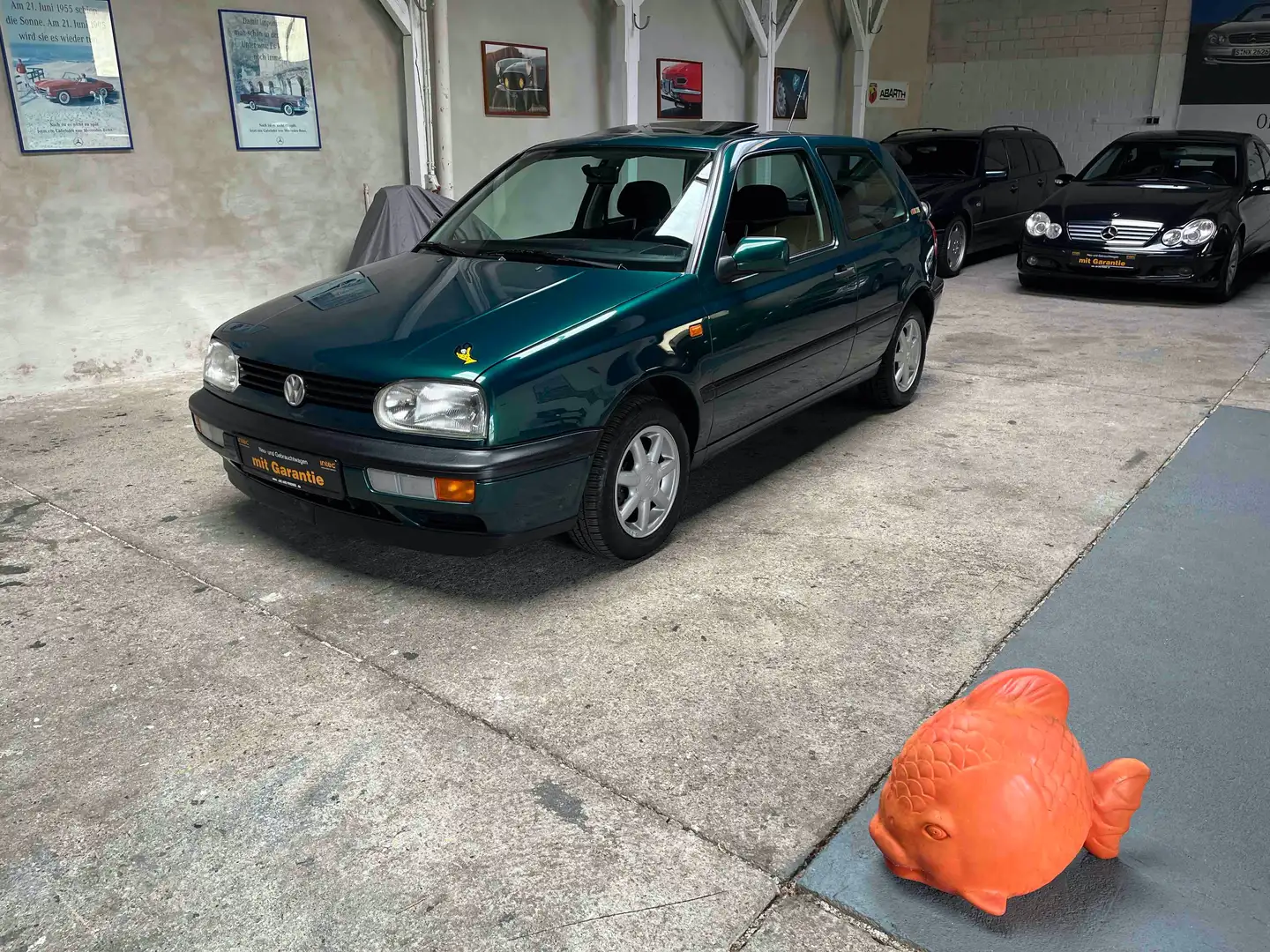 Volkswagen Golf 1.6 Rolling Stones Schiebedach Airbags 1. Hd. Vert - 1