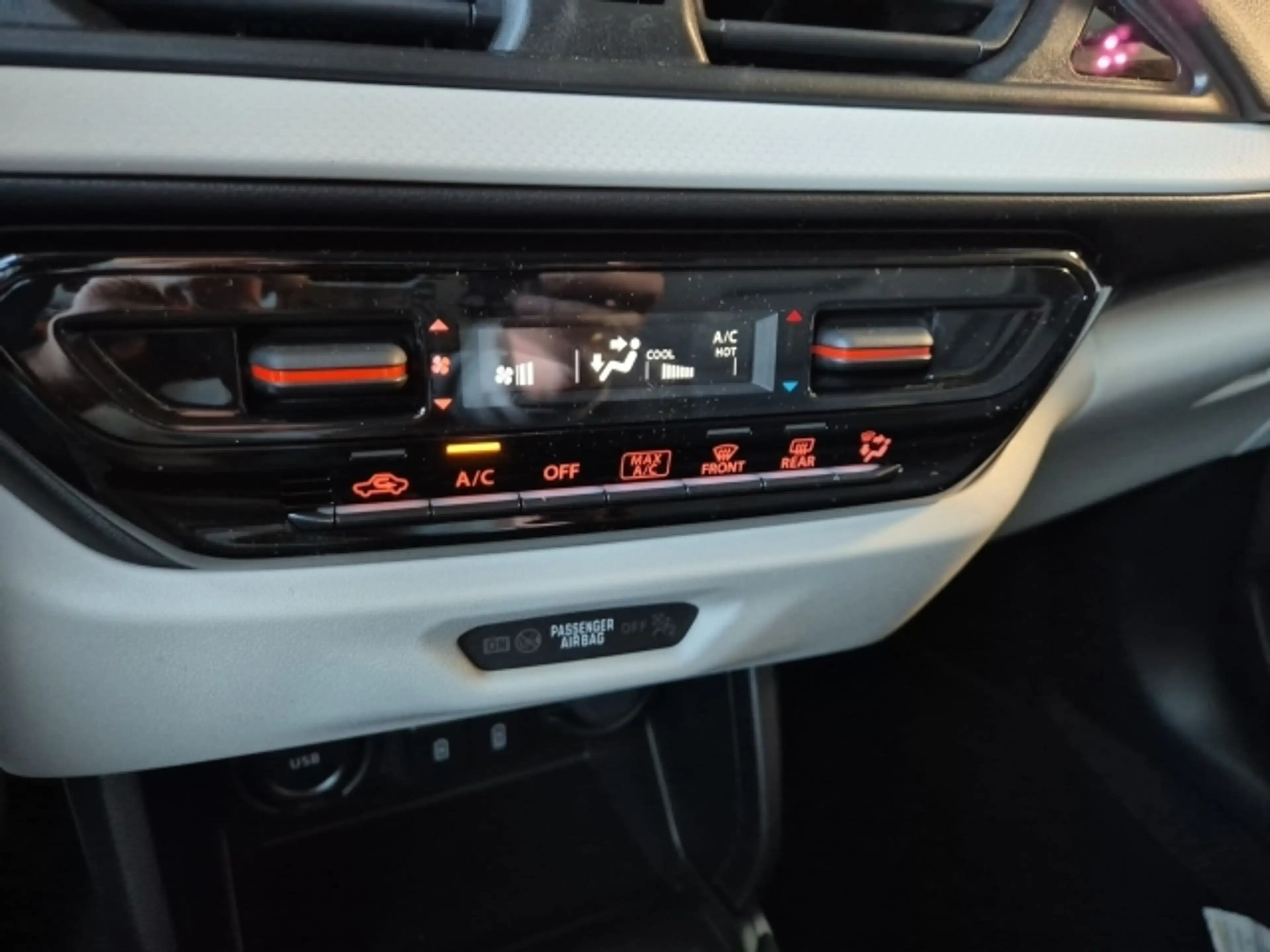 Suzuki Swift SWIFT 1.2 HYBRID shine — photo 14