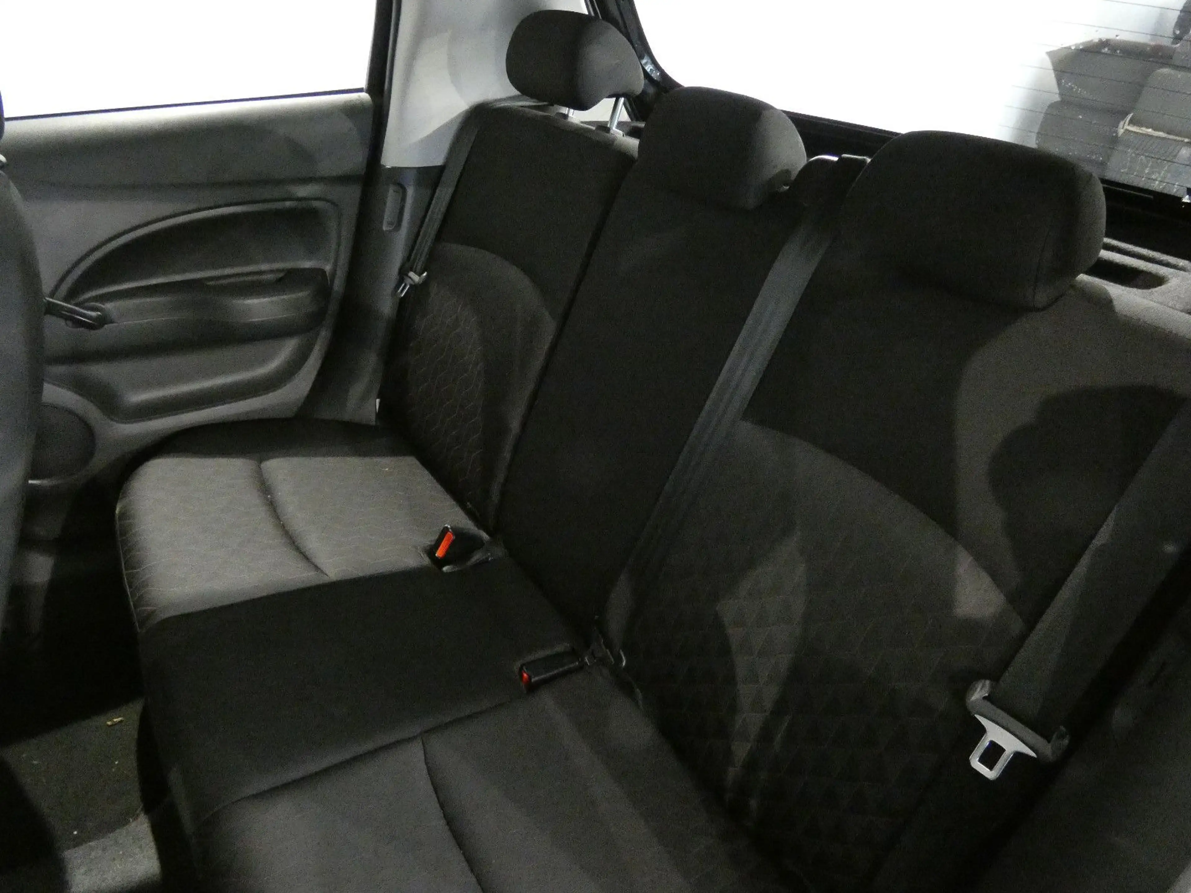 Mitsubishi Space Star 1.2 Select 1. Hand Klima/ZV+FB — photo 15