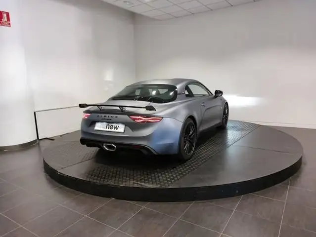 Alpine A110 view 3