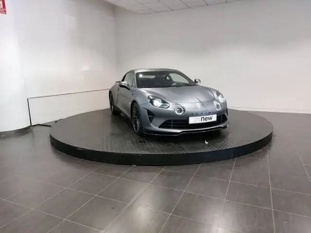 Alpine A110 view 5