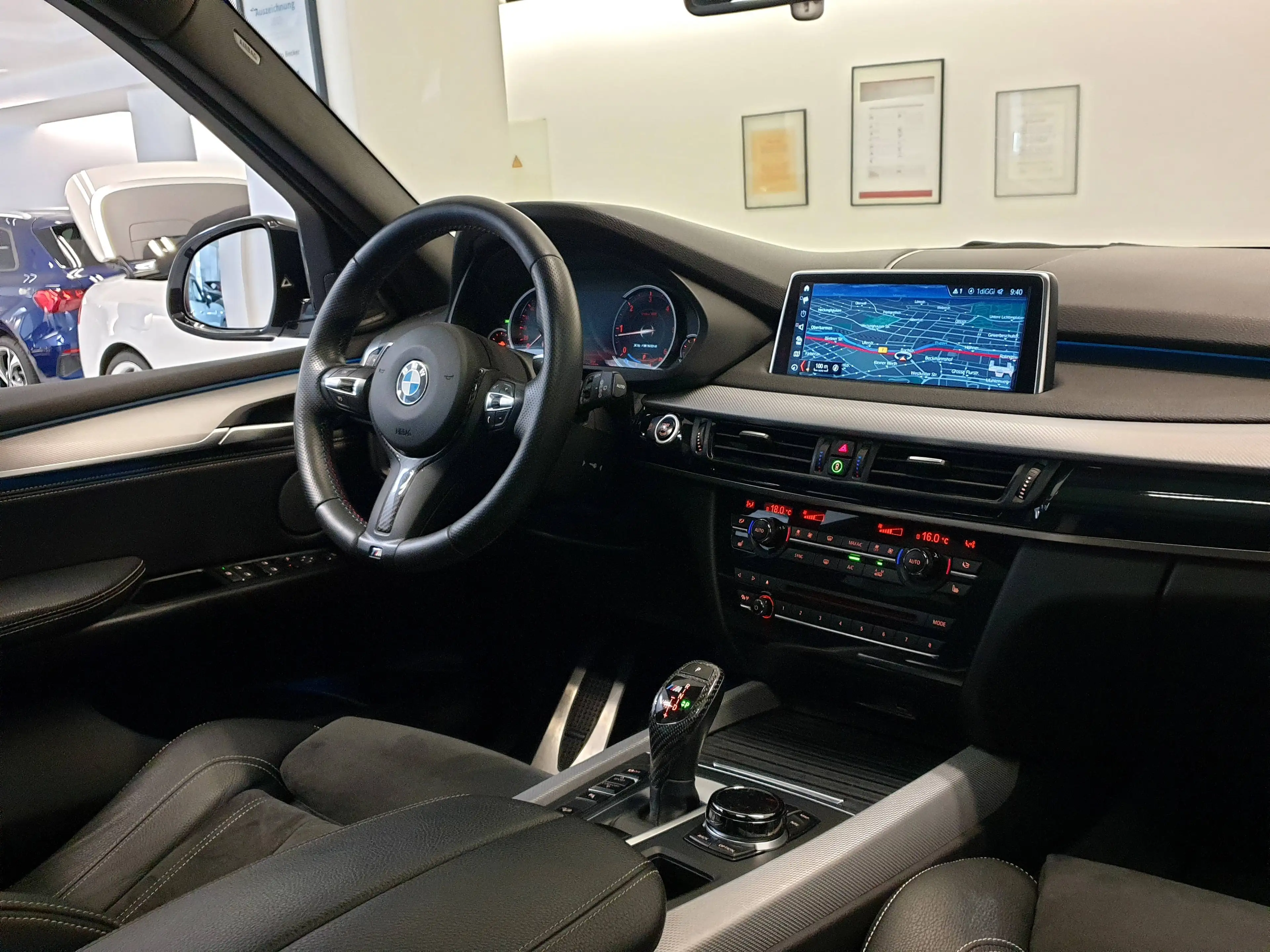 BMW X5 X5 M50d PANO HUD SOFT VIRTUAL 22 ZOLL STANDHEIZUNG — photo 8