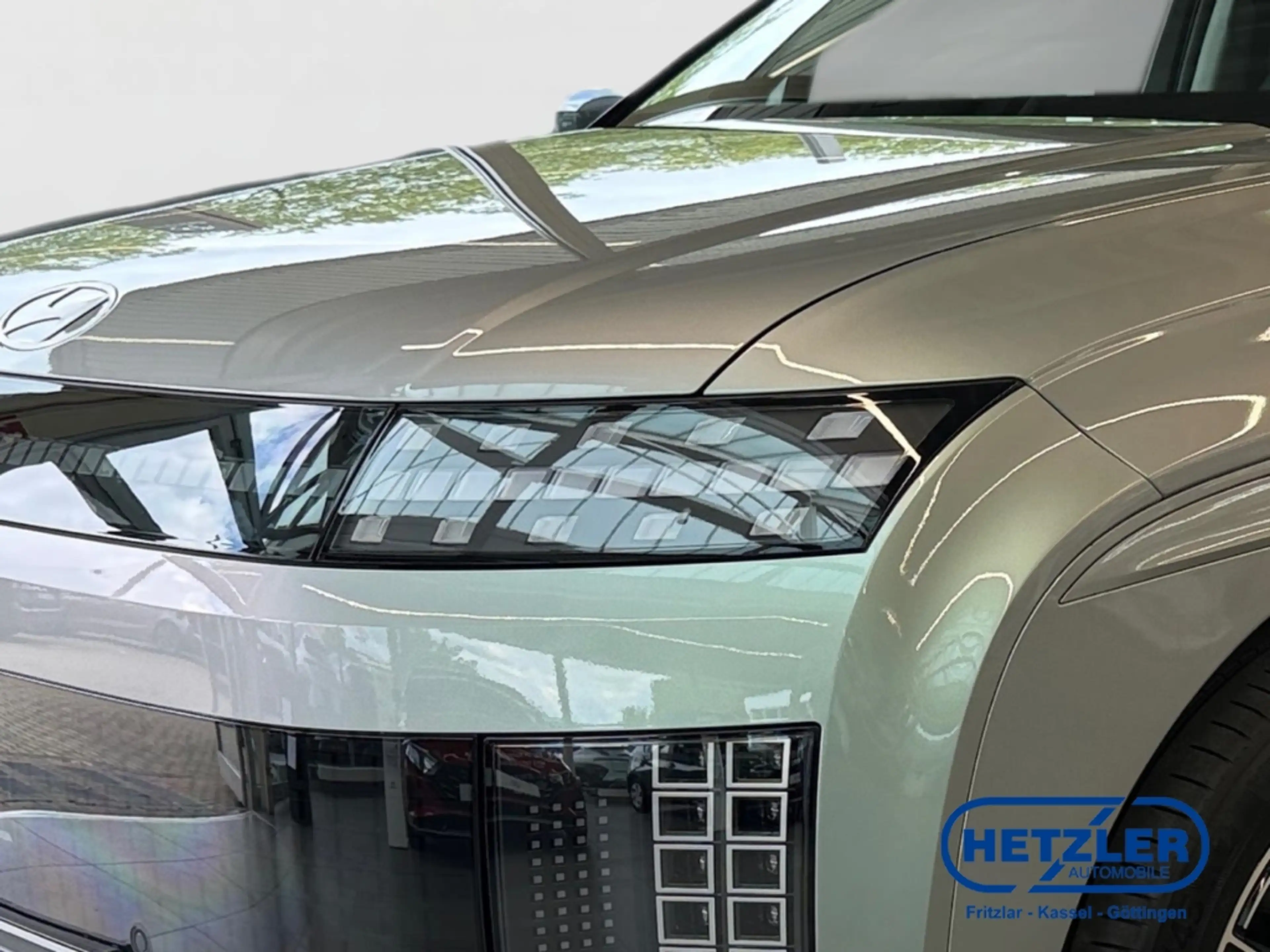 Hyundai IONIQ 9 226 kW 110 kWh 4WD Uniq HUD Niveau El. Panodach Na — photo 5