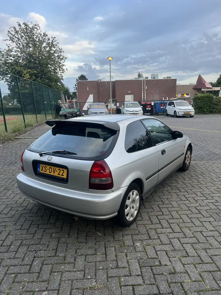 Honda Civic 1.4i S, foto 3