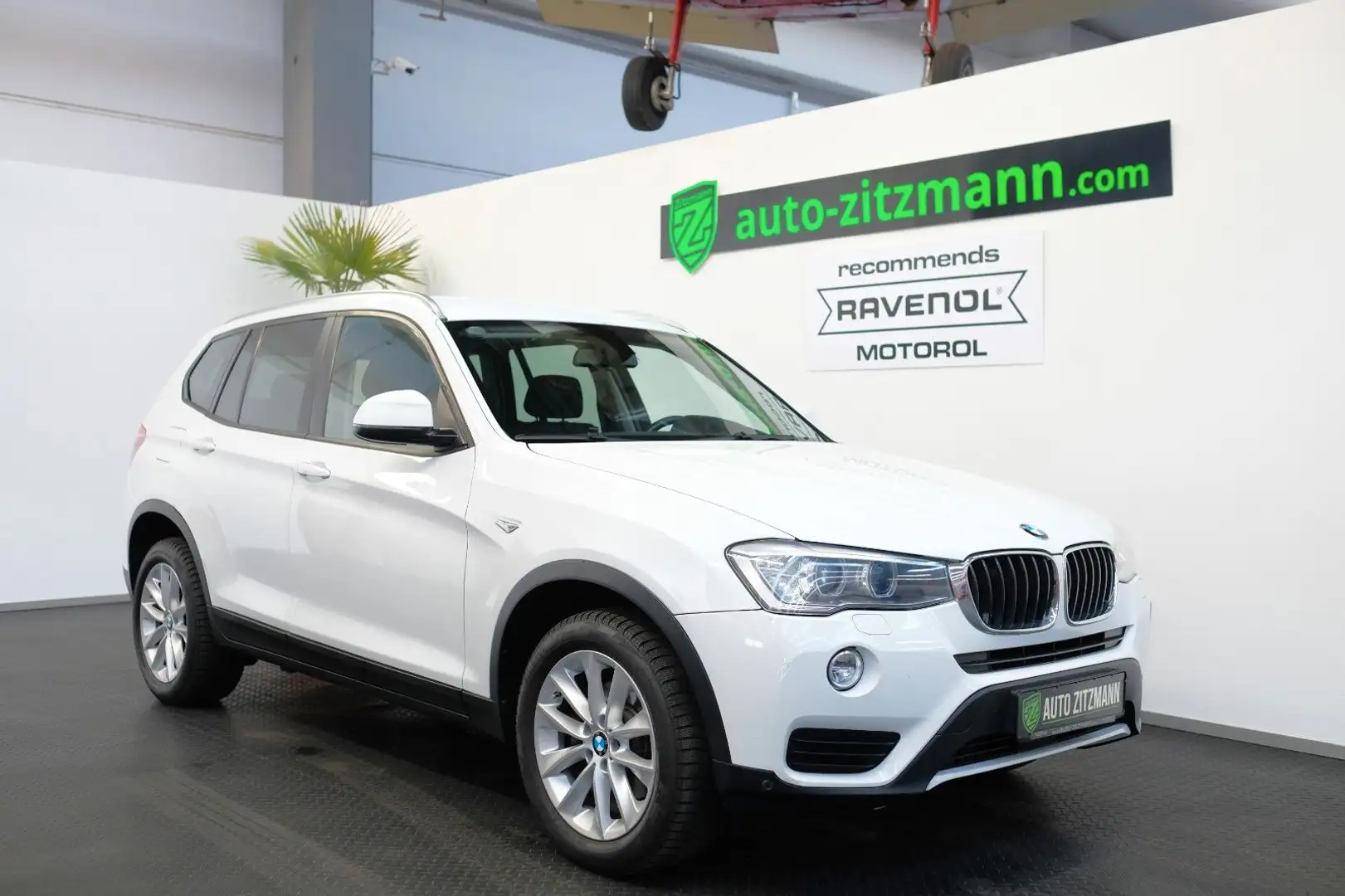 BMW X3 xDrive 20d EX-NEF NOTARZT ALLRAD KLIMA KAMERA Weiß - 1