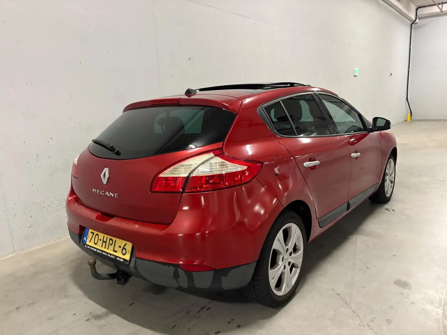 Renault Megane 1.6 Sélection Business Sport 5drs. Pano Navi Clima Rood - 2