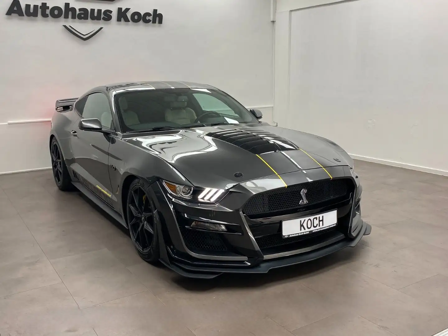 Ford Mustang MUSTANG 5.0 COUPÉ V8 IM #SHELBY GT500 DESIGN! Grau - 1