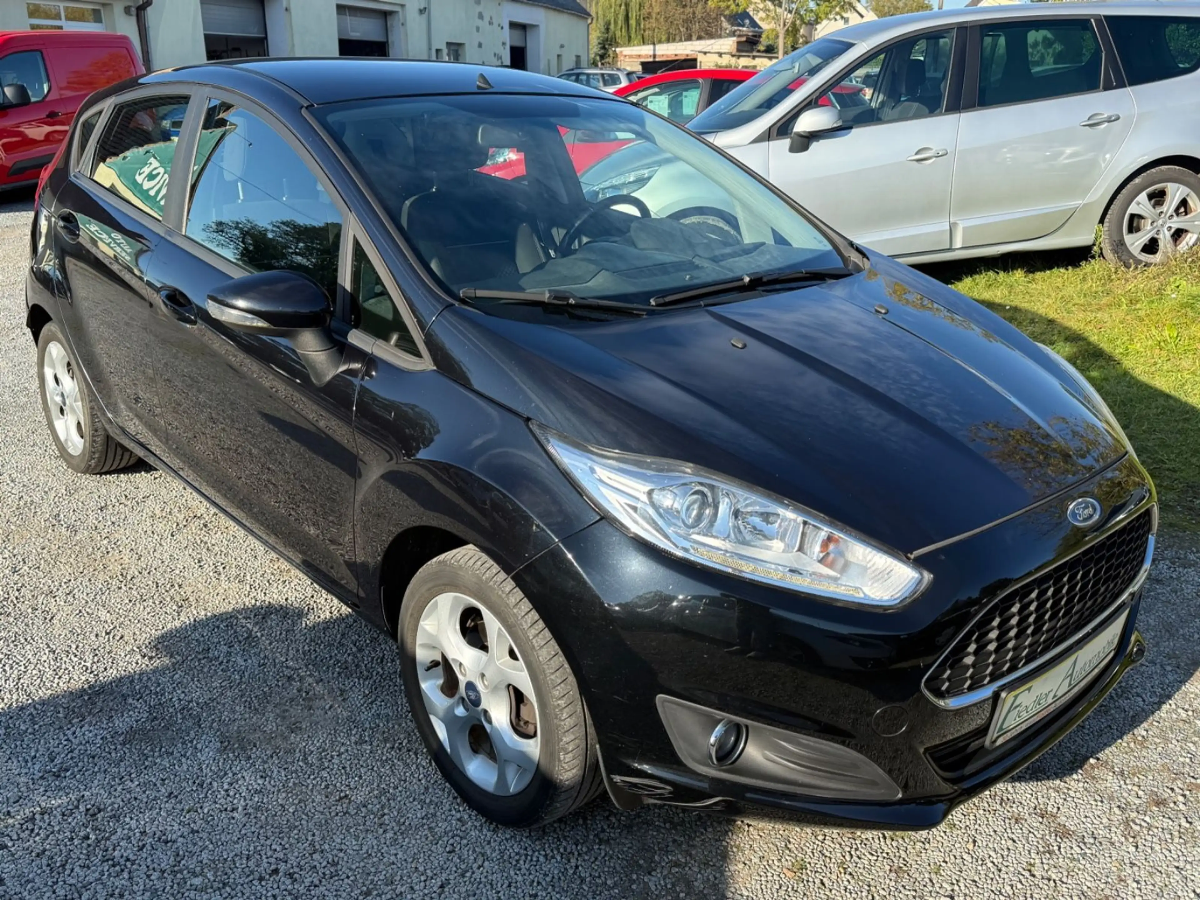 Ford Fiesta 1.25 Trend / KLIMAAUT / SITZHZG / PDC — photo 3