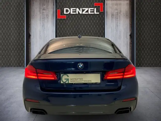 BMW M550 i xDrive Limousine G30 N63 Ansicht 11