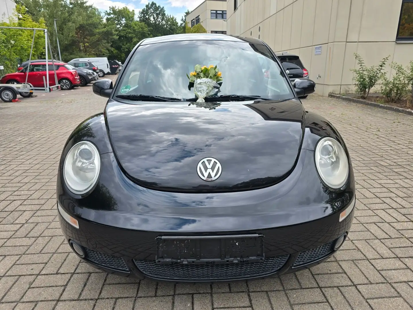 Volkswagen New Beetle Lim. 1.4 Schwarz - 1