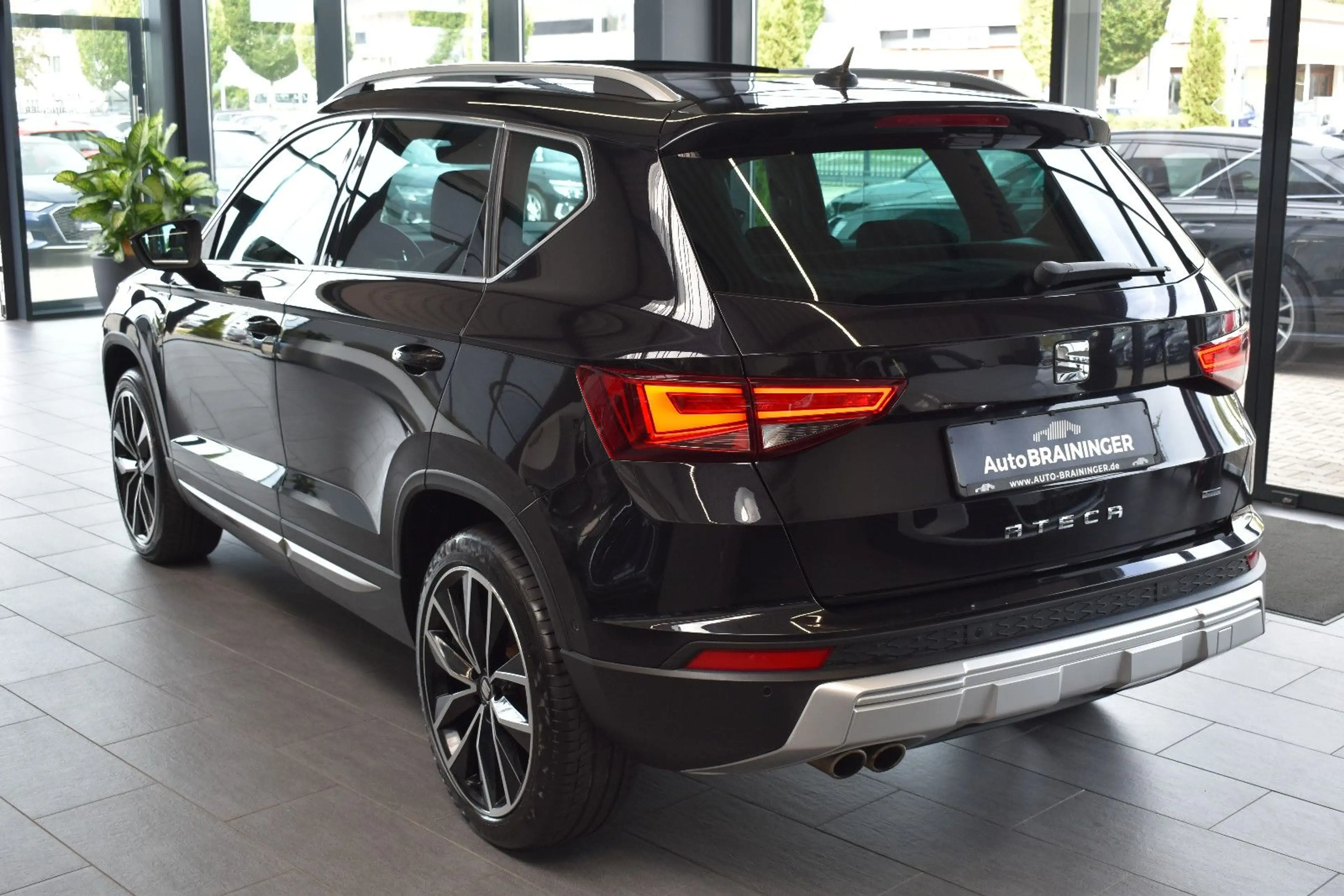SEAT Ateca 2.0TDI Xcellence 4Drive Aut. FR LED~Pano — photo 7